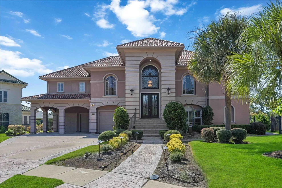 Unit for sale at 155 Palm Boulevard, Missouri City, TX 77459