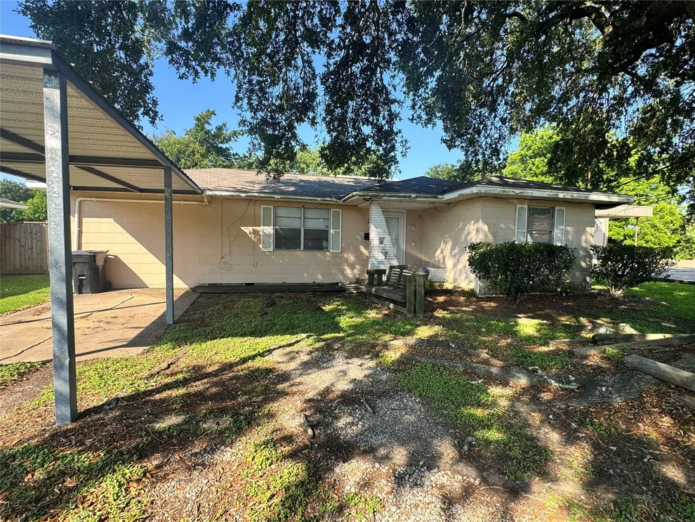 Unit for sale at 3639 5th Avenue, Port Arthur, TX 77642