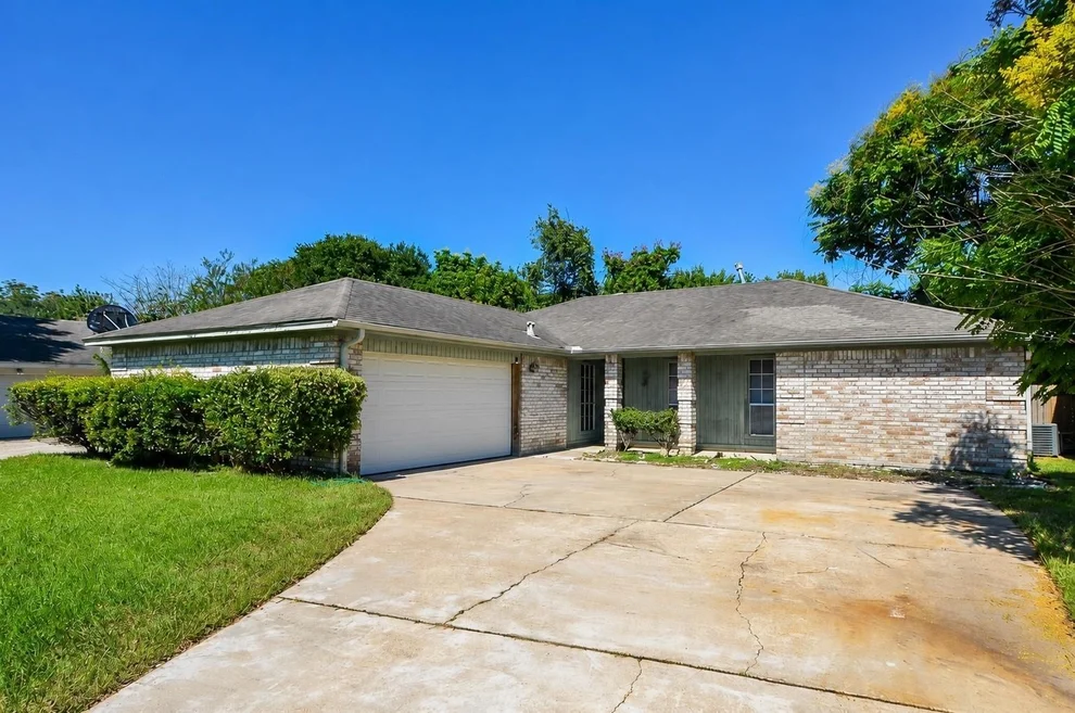 Unit for sale at 13326 Pantano Drive, Houston, TX 77065