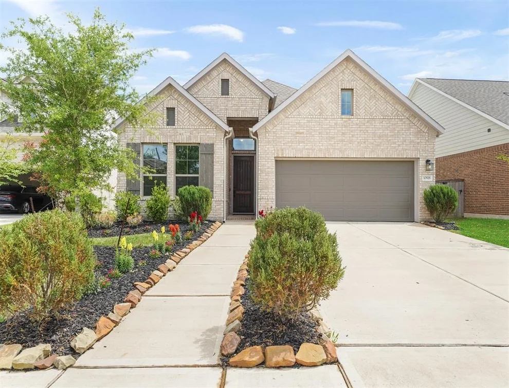 Unit for sale at 10818 Texas Rose Drive, Missouri City, TX 77459