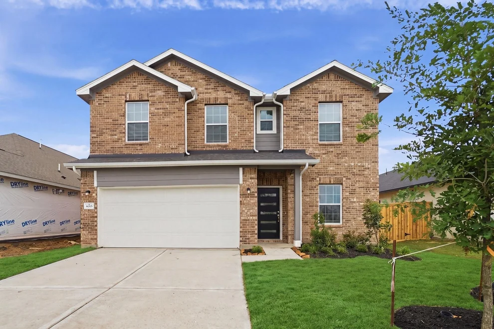 Unit for sale at 8015 Jasper Meadows, Angleton, TX 77515