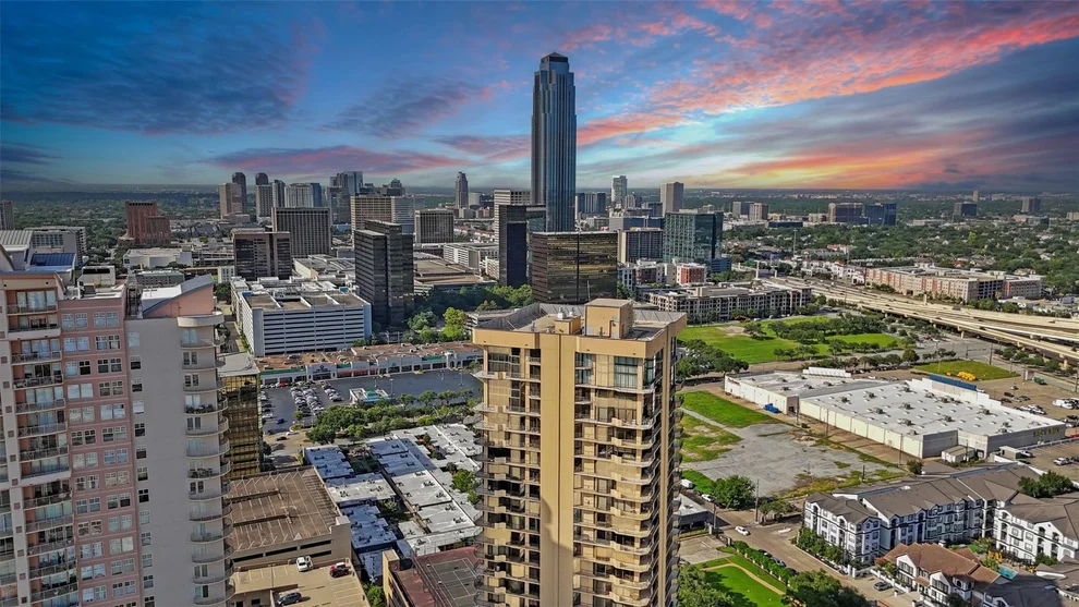 Unit for sale at 3350 Mccue Road, Houston, TX 77056