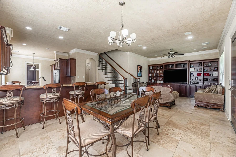 Unit for sale at 314 Avenue A, South Houston, TX 77587