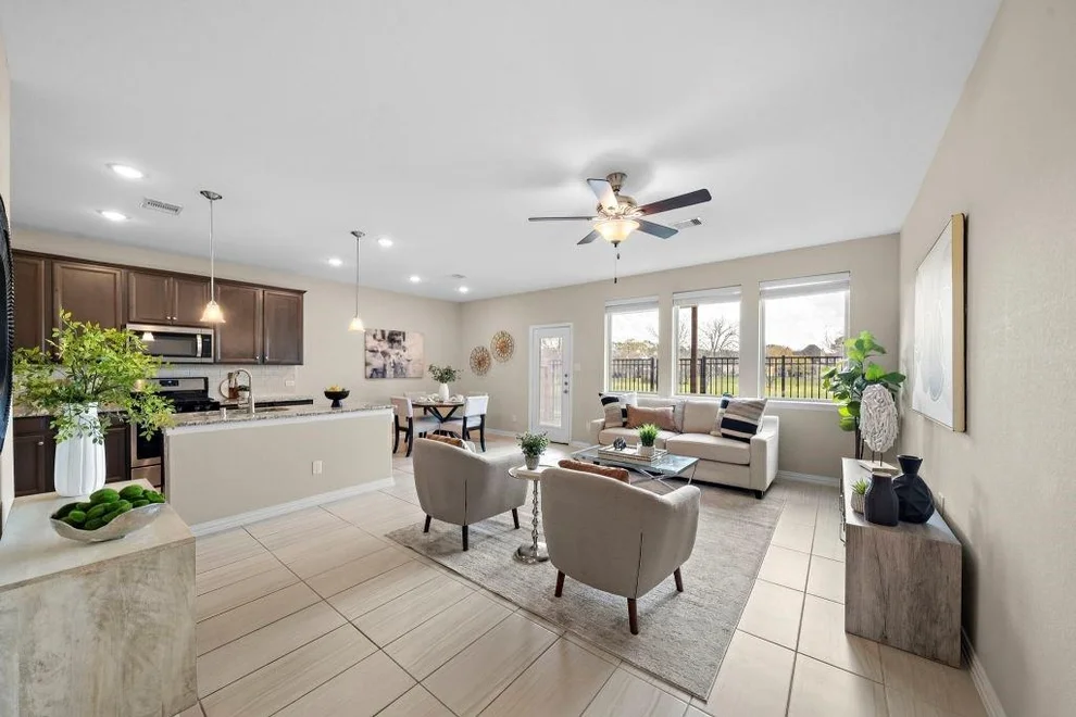 Unit for sale at 7114 Fannin Street, Pearland, TX 77584