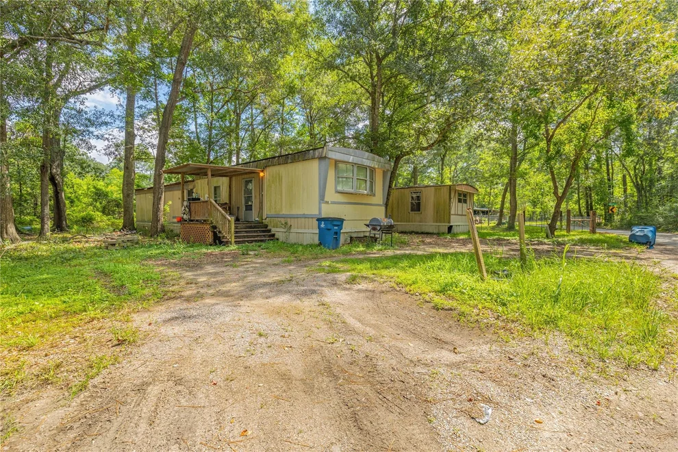 Unit for sale at 14821 Lucas Drive, Splendora, TX 77372