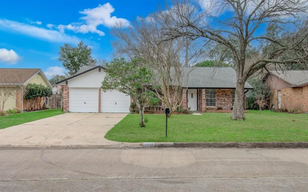 Unit for sale at 2006 Westlake Way, Houston, TX 77084