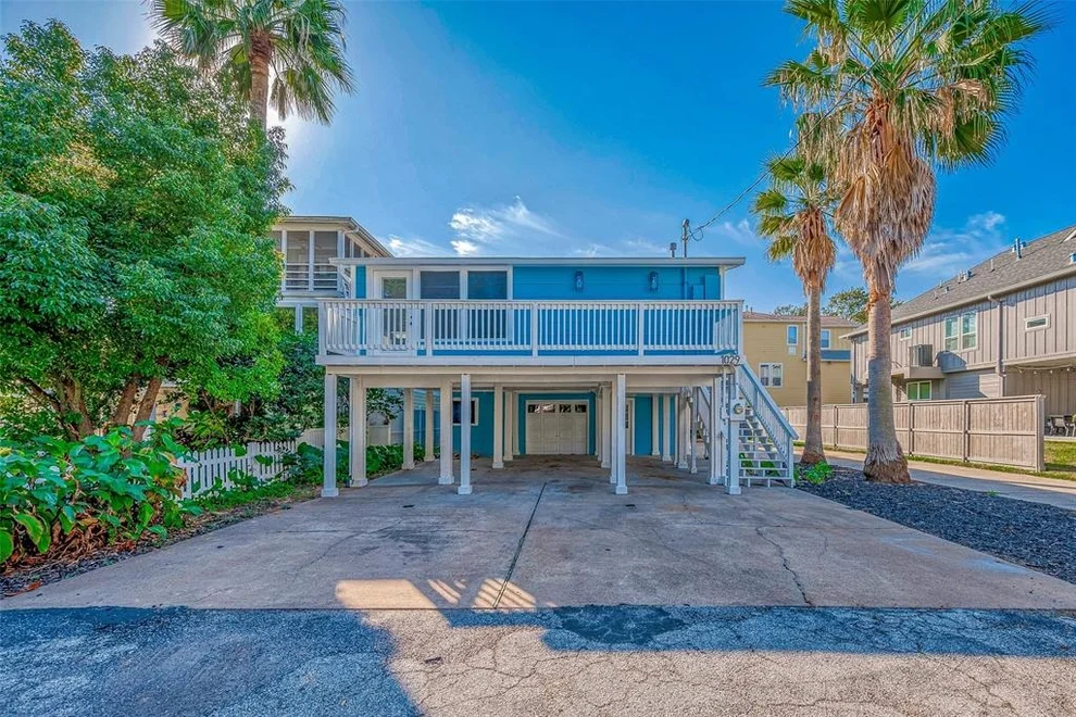 Unit for sale at 1029 Juniper Road, Kemah, TX 77565