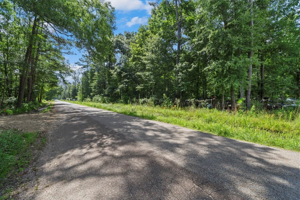 Unit for sale at 15597 Westgate Road, Splendora, TX 77372