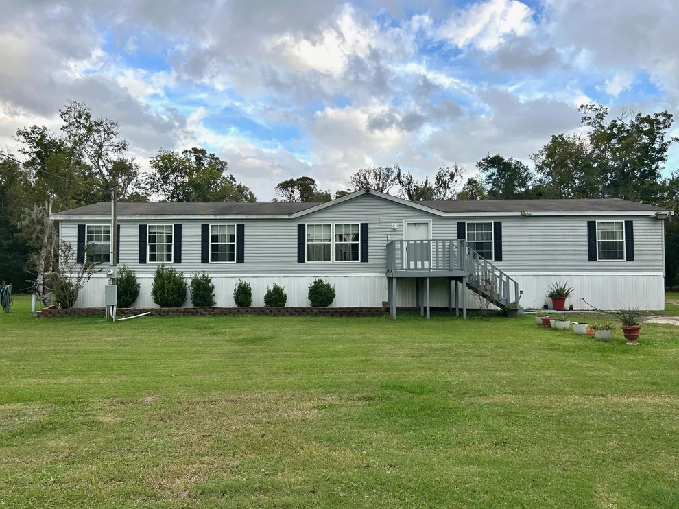 Unit for sale at 116 County Road 674, Brazoria, TX 77422