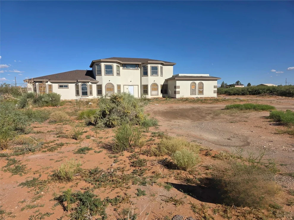 Unit for sale at 14026 Bradley Road, Clint, TX 79938