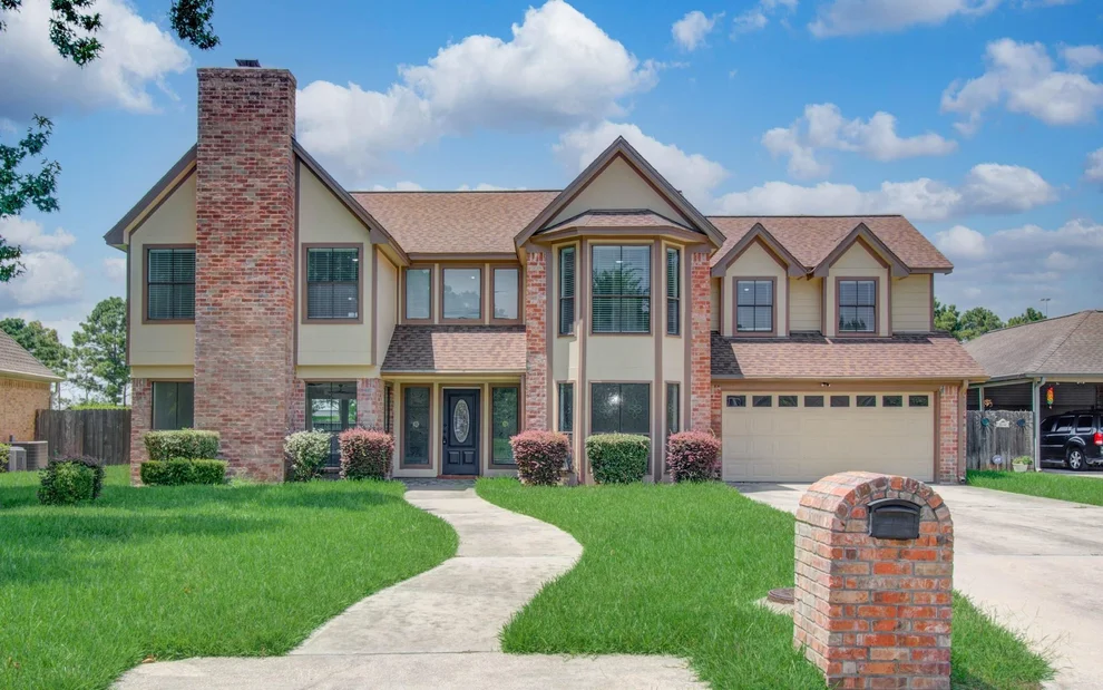 Unit for sale at 21110 Harvest Hill Lane, Houston, TX 77073