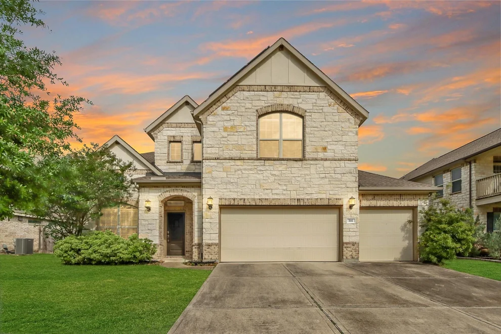 Unit for sale at 702 S Galley Drive, Crosby, TX 77532