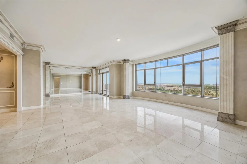 Unit for sale at 1000 Uptown Park Boulevard, Houston, TX 77056