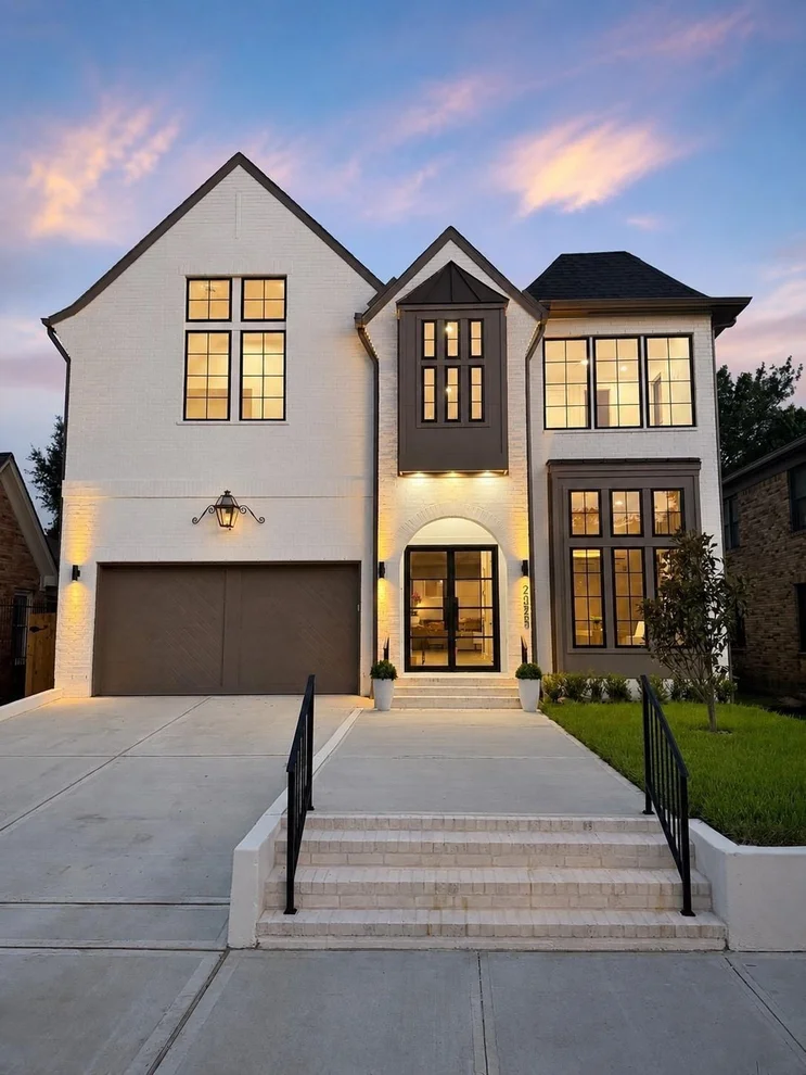 Unit for sale at 2325 Wroxton Road, Houston, TX 77005