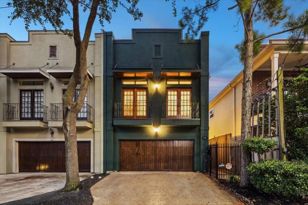Unit for sale at 636 E 6th 1/2 Street, Houston, TX 77007