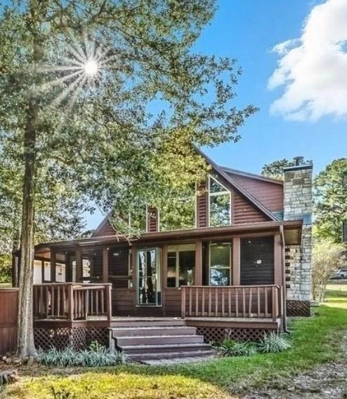Unit for sale at 52 Hunters Creek Drive, Huntsville, TX 77340