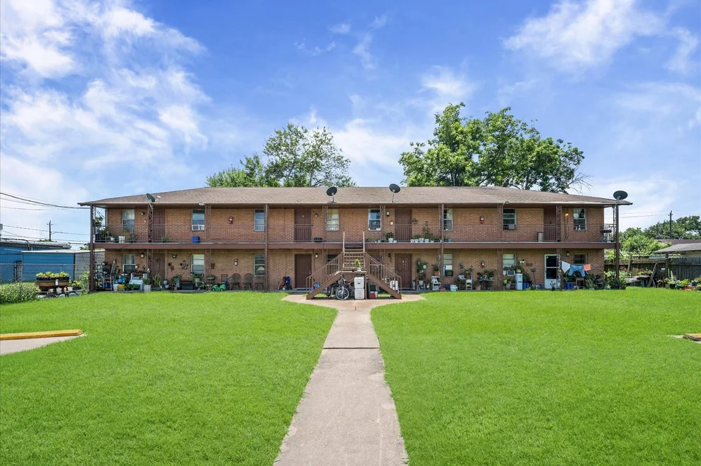 Unit for sale at 1306 3rd Street, Galena Park, TX 77547