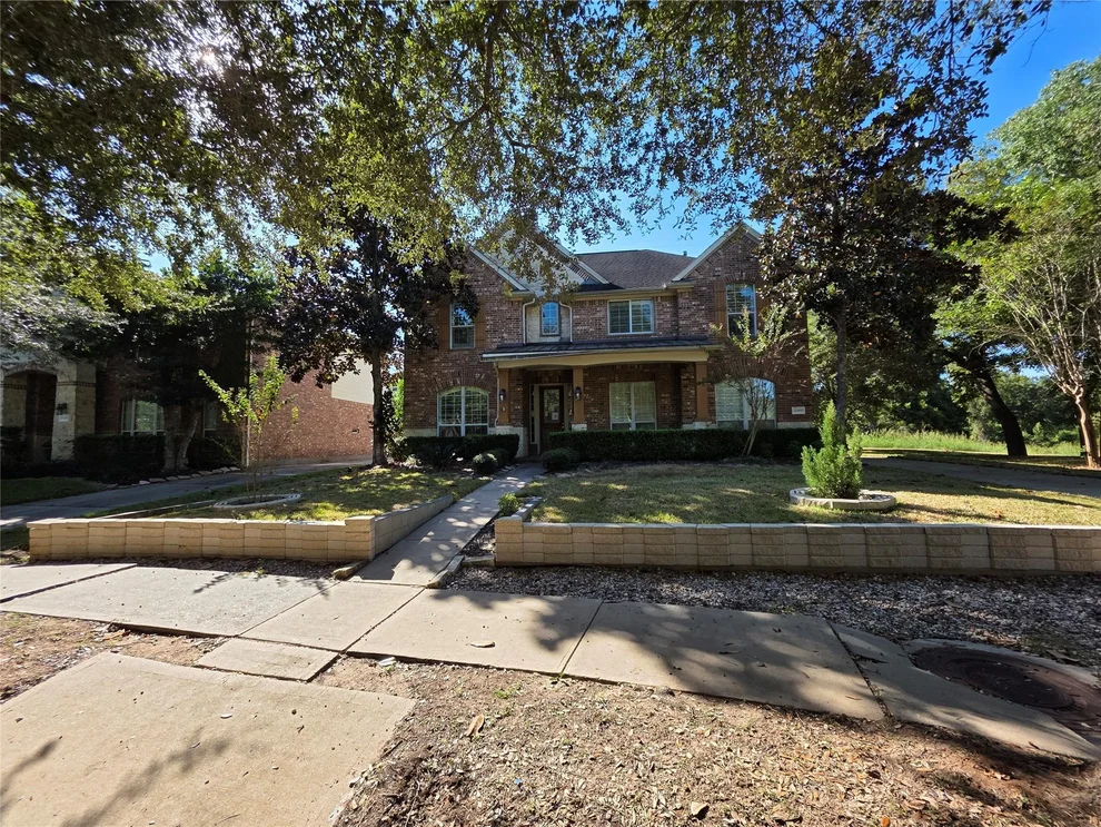 Unit for sale at 10502 Ginger Glen, Missouri City, TX 77459