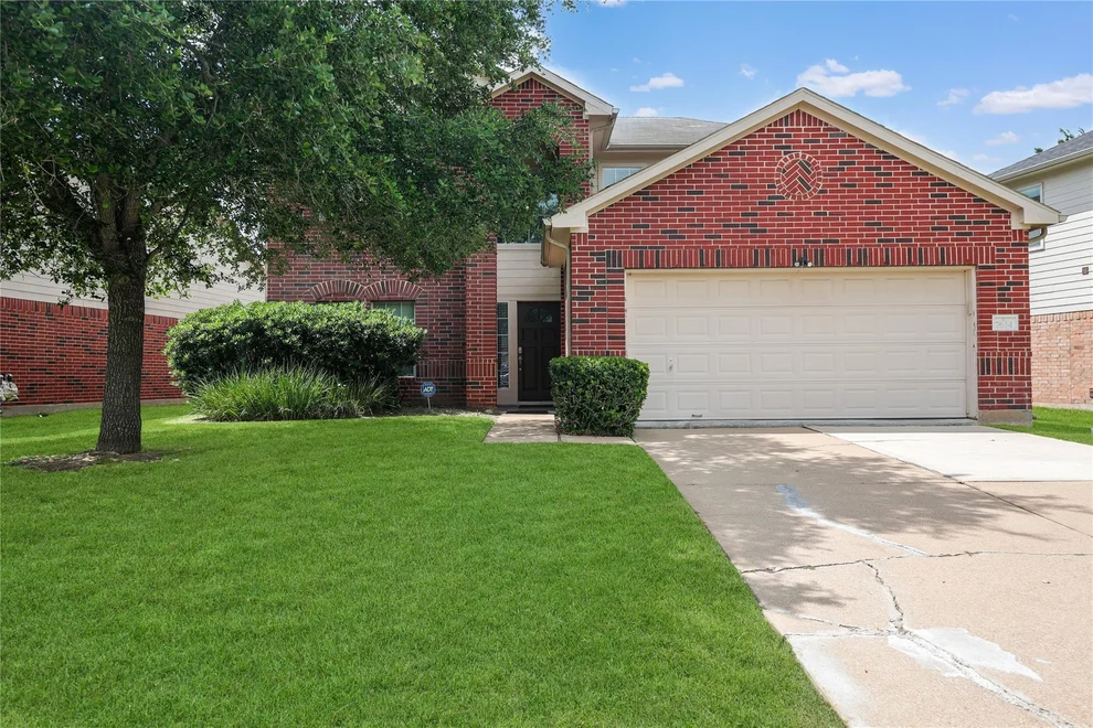 Unit for sale at 7634 Clarendon Bend Lane, Richmond, TX 77407