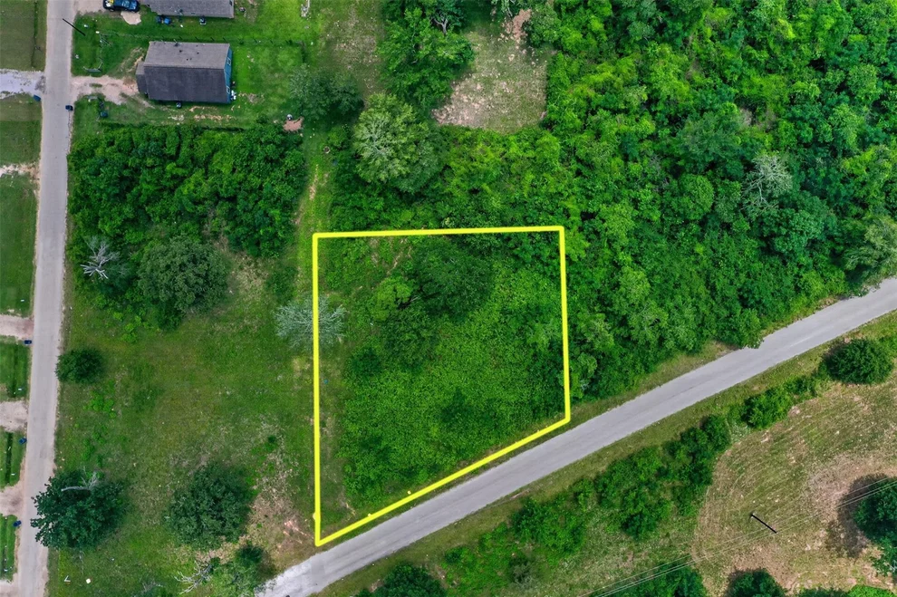 Unit for sale at 24th And Peebles Street, Hempstead, TX 77445