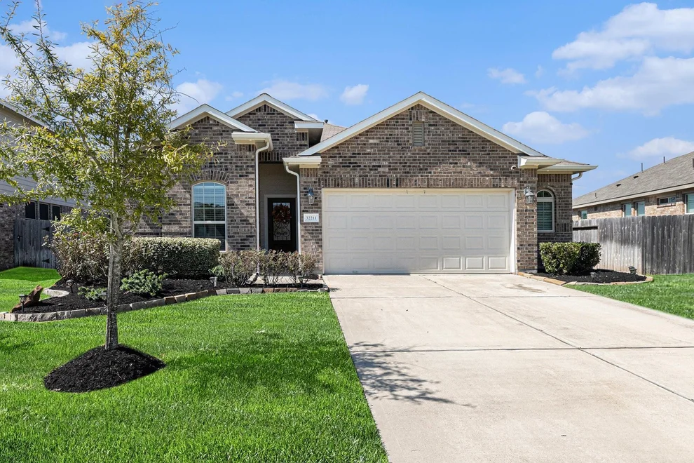 Unit for sale at 32211 Casa Linda Drive, Hockley, TX 77447