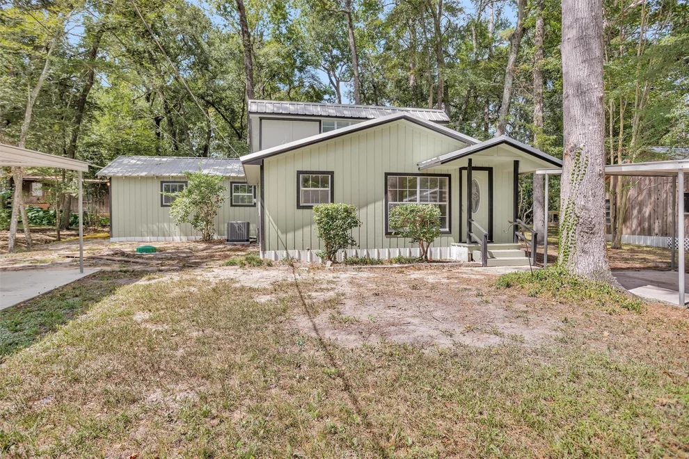 Unit for sale at 5693 Cessna Drive, Montgomery, TX 77316