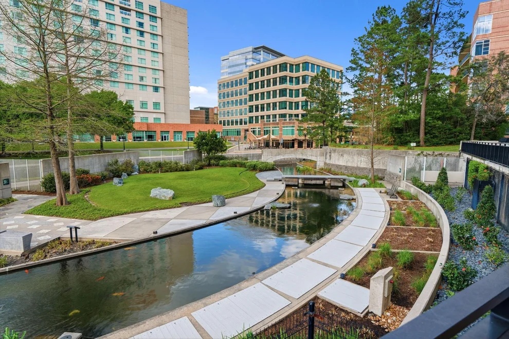 3 Waterway Ct #1-a