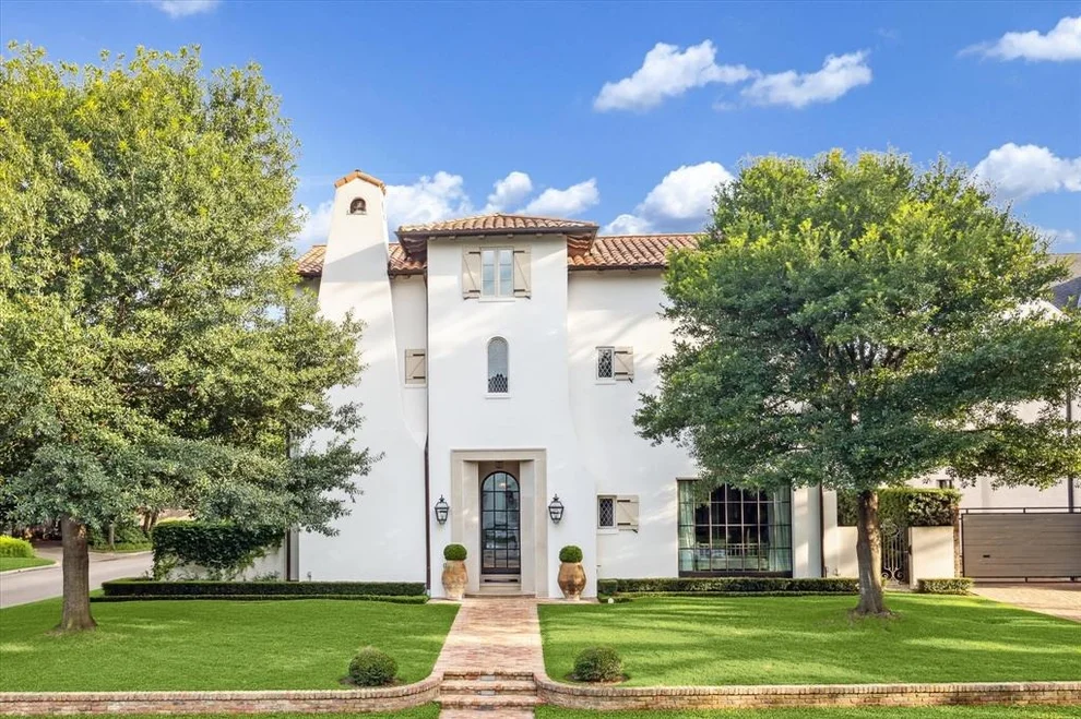 Unit for sale at 3603 Meadow Lake Lane, Houston, TX 77027