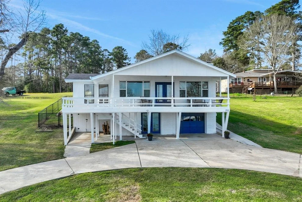 Unit for sale at 255 Edgewater Way, Point Blank, TX 77364