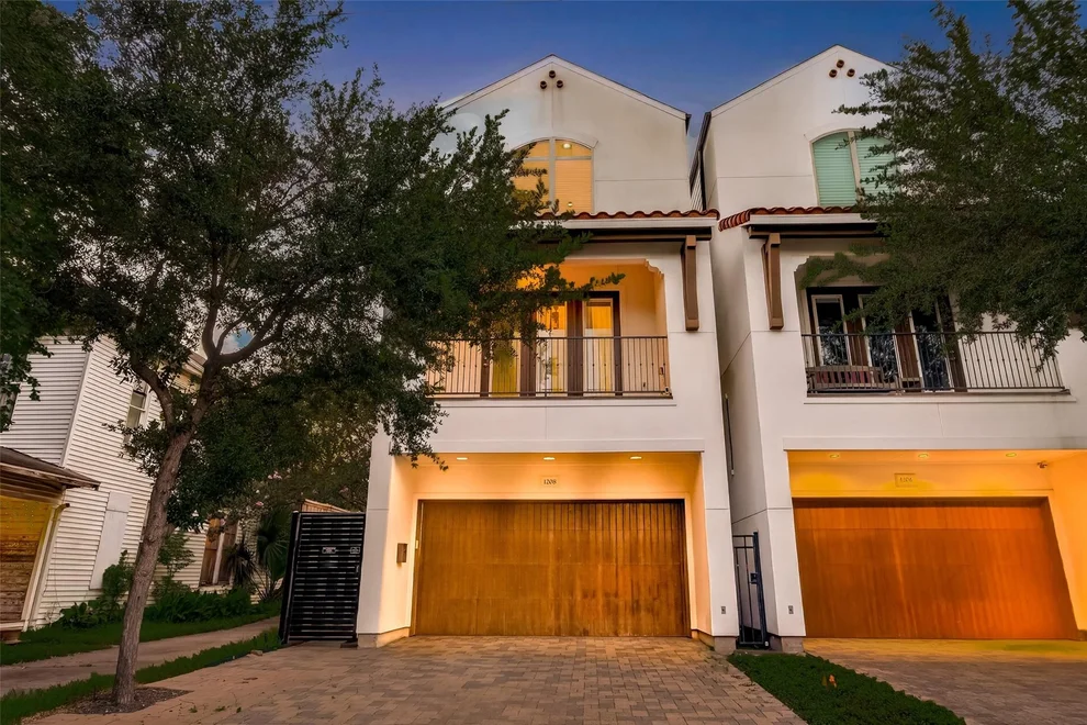 Unit for sale at 1208 Welch Street, Houston, TX 77006