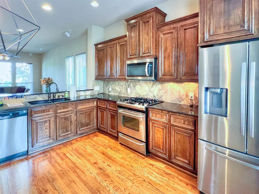 Unit for sale at 2325 Hutchins Street Street, Houston, TX 77004