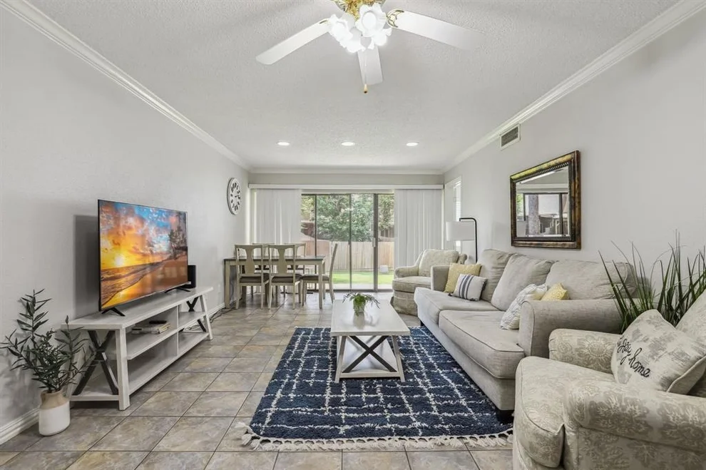Unit for sale at 12100 Melville Drive, Montgomery, TX 77356