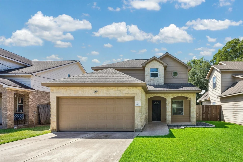 Unit for sale at 1717 Eagle Lake Road, Sealy, TX 77474
