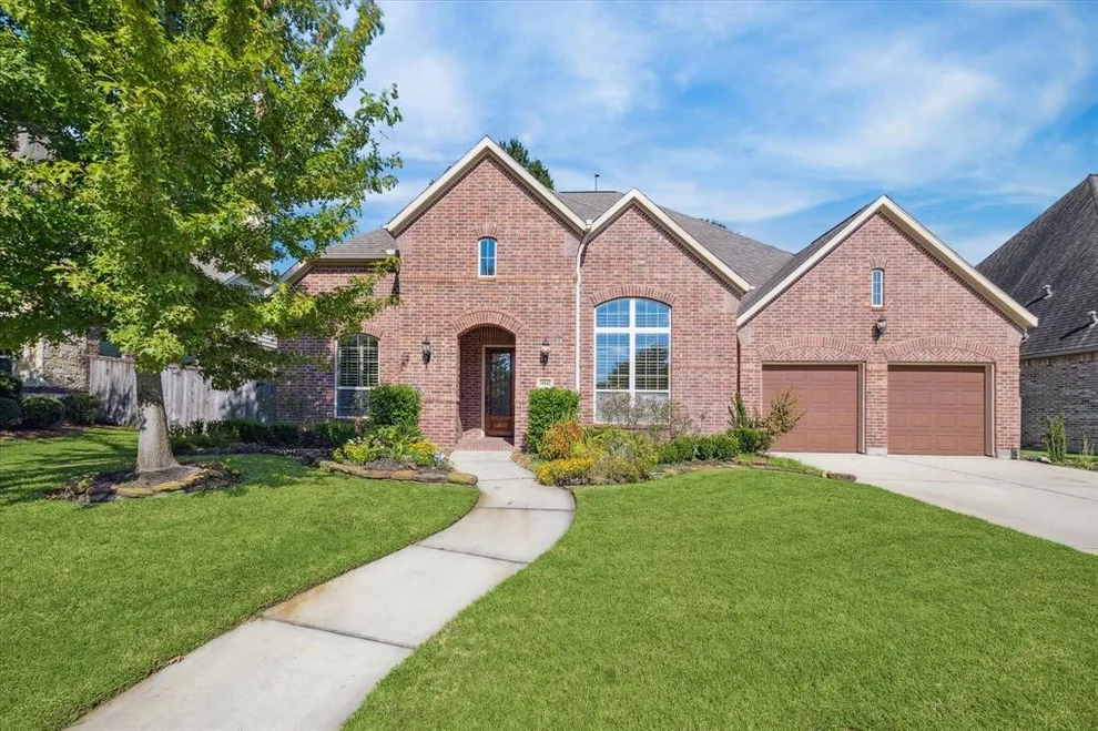 Unit for sale at 18542 Duke Lake Drive, Spring, TX 77388