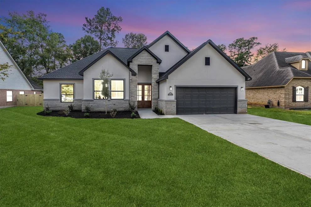 Unit for sale at 6107 Cypress Way Dr, Magnolia, TX 78354