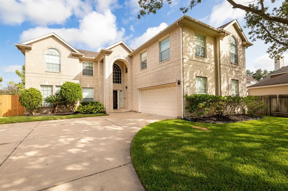 Unit for sale at 14930 Cabin Run Lane, Sugar Land, TX 77498