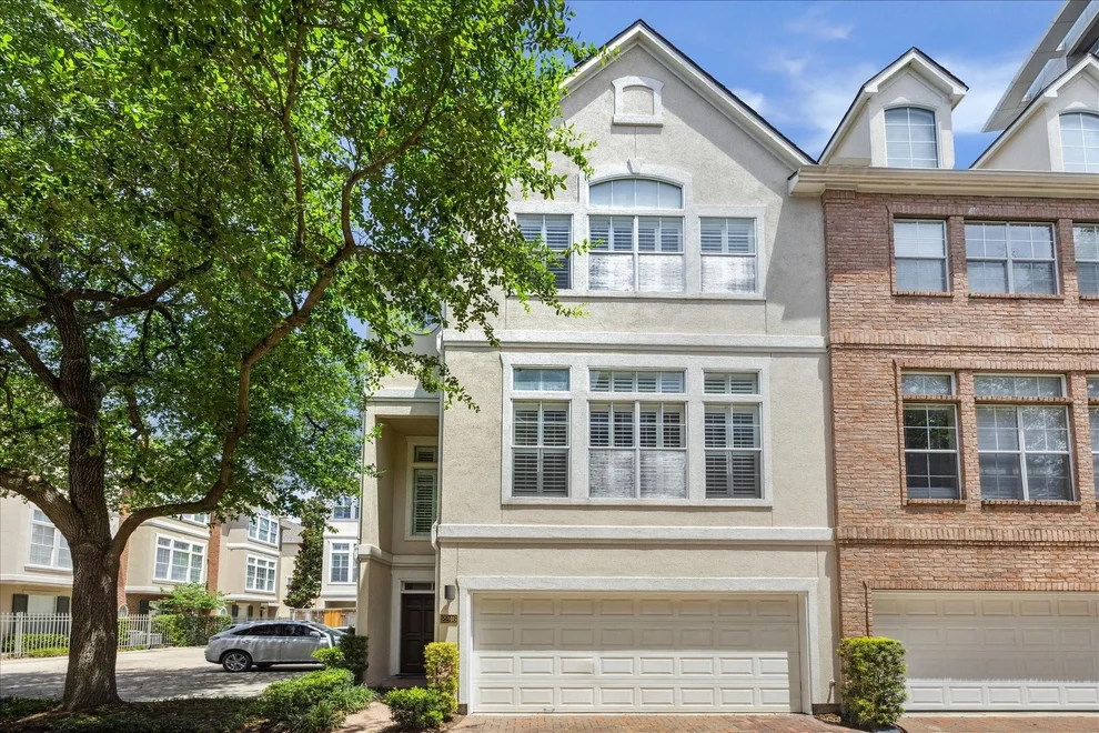 Unit for sale at 2246 Bancroft Street, Houston, TX 77027
