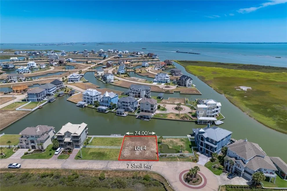 Unit for sale at 7 Shell Key, Hitchcock, TX 77563