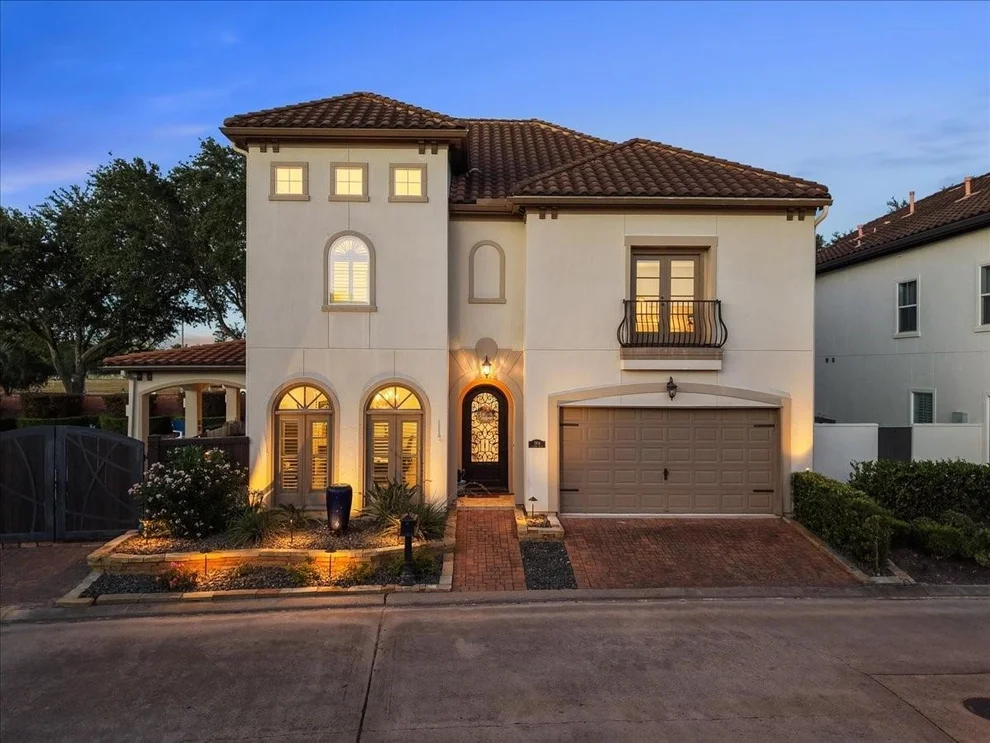 Unit for sale at 1304 Sailaway Drive, League City, TX 77573