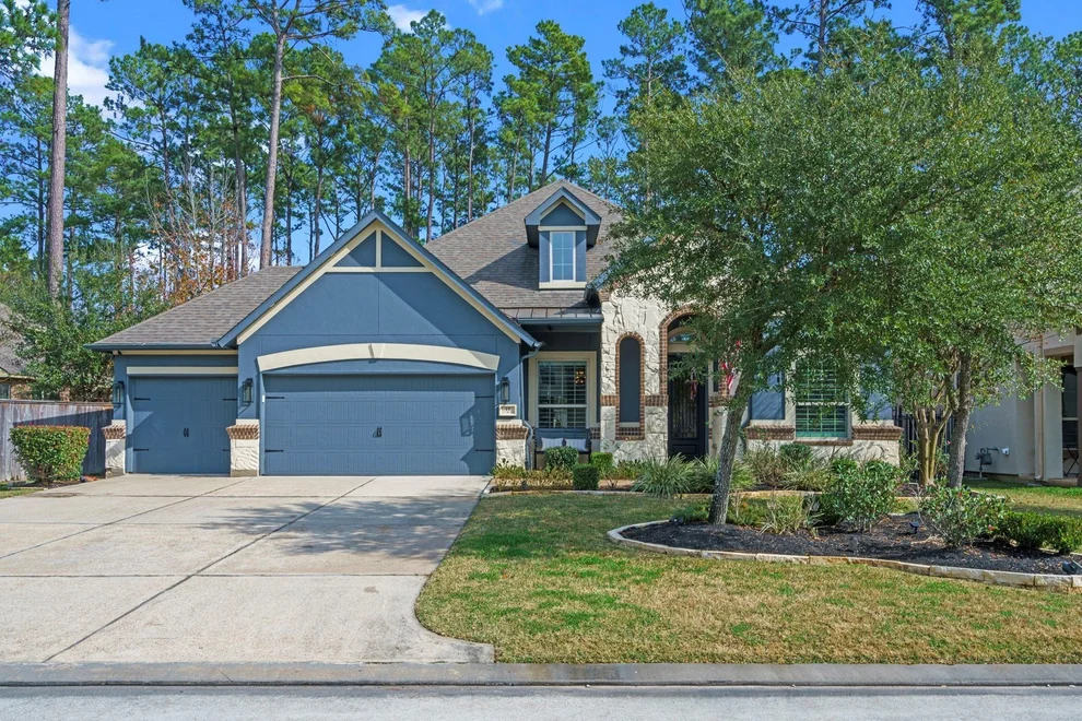 Unit for sale at 15 Inland Prairie Drive, Tomball, TX 77375