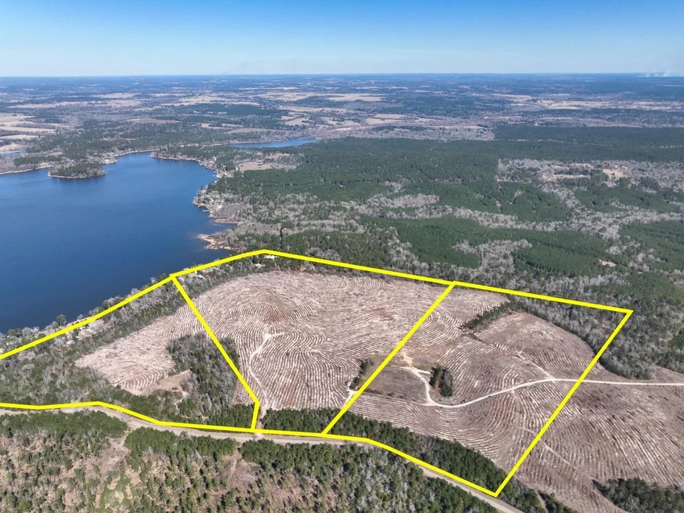 Unit for sale at T-1 Lake View, Crockett, TX 75835