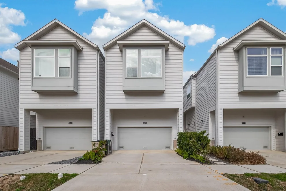 Unit for sale at 5838 Kiam Street, Houston, TX 77007