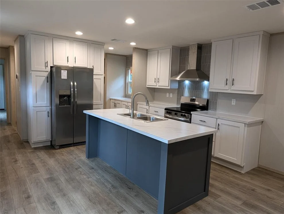 Unit for sale at 92 Hickory Lane, Huntsville, TX 77340