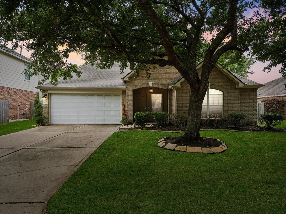 Unit for sale at 11123 Cactus Point Court, Houston, TX 77095