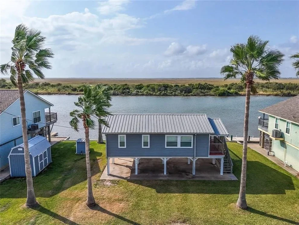 Unit for sale at 73 Fm-2031, Matagorda, TX 77457