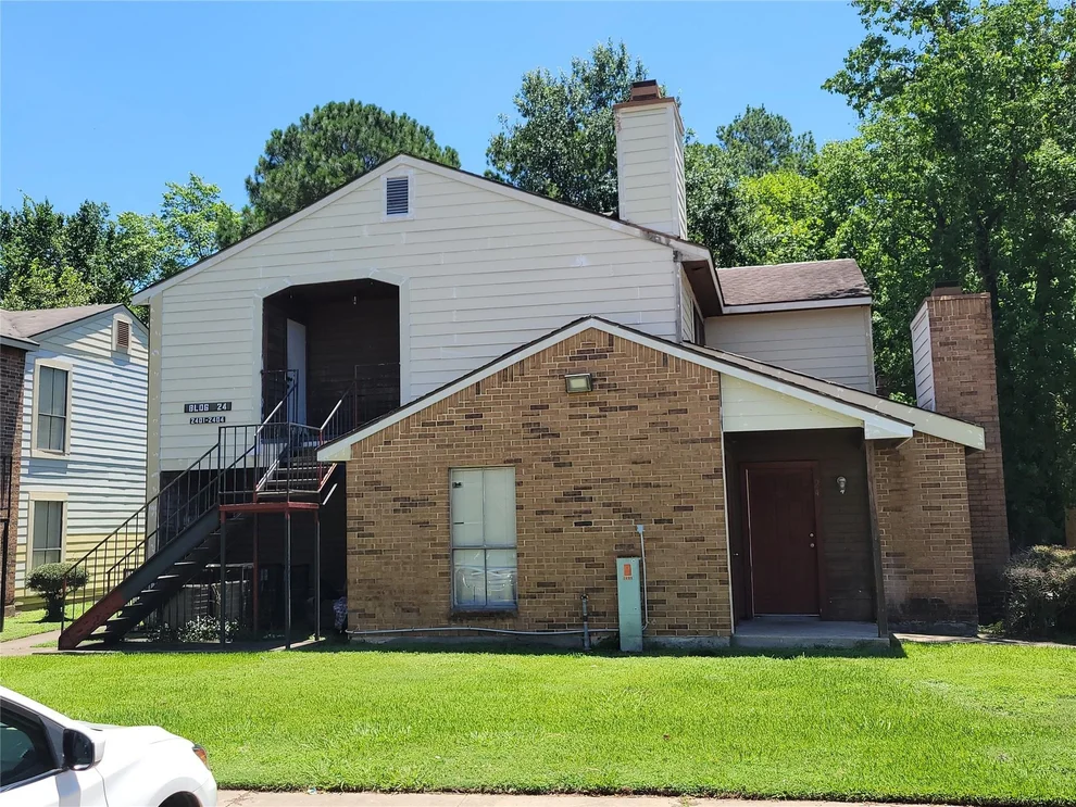 Photo of 7200 West T C Jester Boulevard, Houston, TX 77088