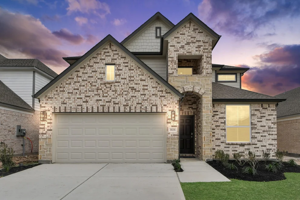 Unit for sale at 19018 Cape Capasso Drive, Hockley, TX 77447