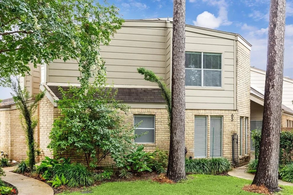 Unit for sale at 12625 Memorial Drive, Houston, TX 77024