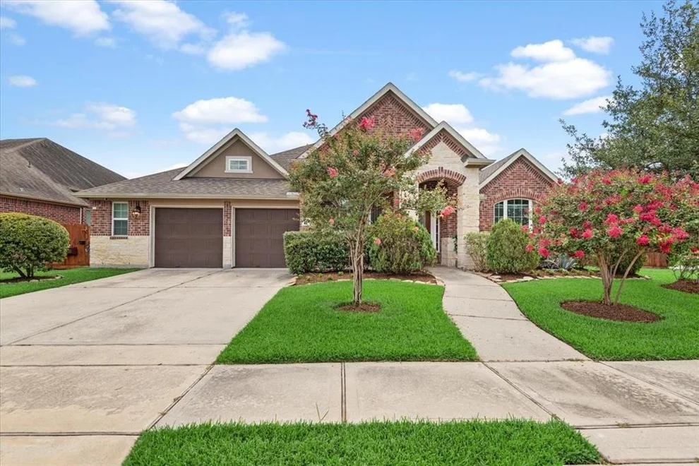 Unit for sale at 18135 Berry Garden Lane, Spring, TX 77379
