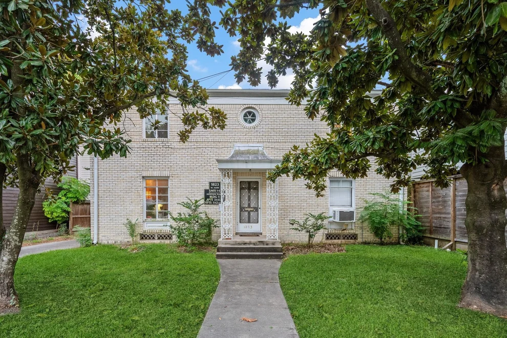 Unit for sale at 1823 W Main Street, Houston, TX 77098